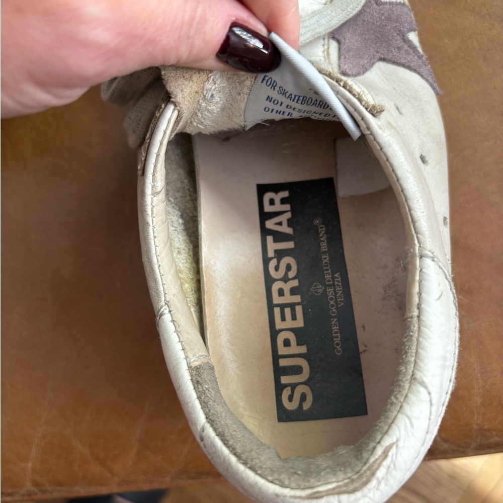 Golden Goose Superstar GGDB low top distressed sneakers with purple stars - Picture 2 of 15